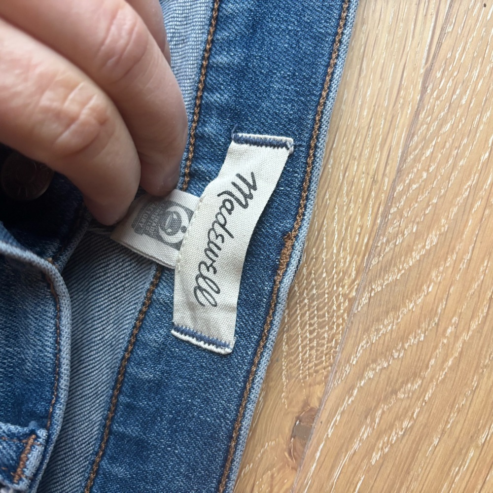 Madewell Mid Rise Kick Out Jeans - Picture 3 of 10